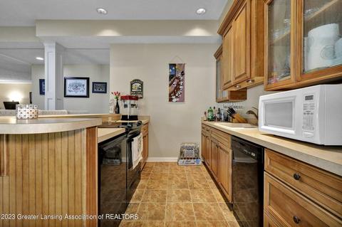 620 Pine Ridge Dr, Dewitt, MI 48820 photo 41