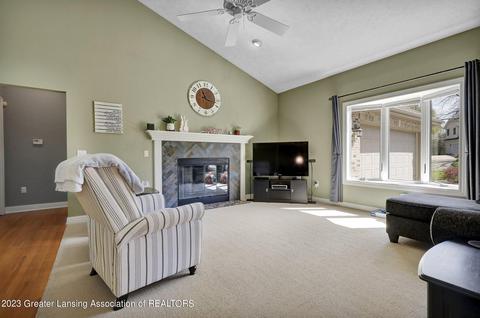 620 Pine Ridge Dr, Dewitt, MI 48820 photo 14