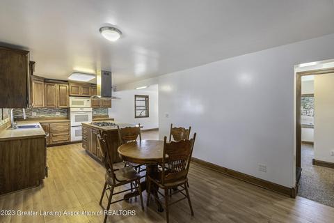 922 Emerson St, Ithaca, MI 48847 photo 18