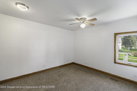 922 Emerson St, Ithaca, MI 48847 photo 29