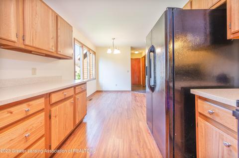 4474 Comanche Dr, Okemos, MI 48864 photo 19