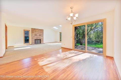 4474 Comanche Dr, Okemos, MI 48864 photo 15