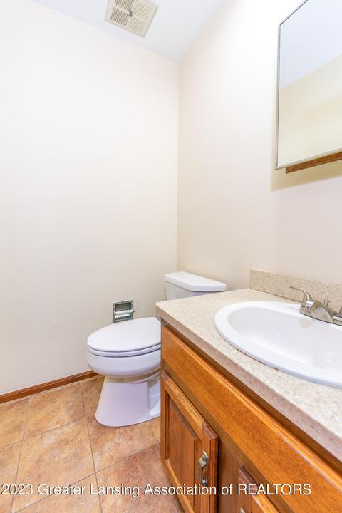 4474 Comanche Dr, Okemos, MI 48864 photo 7