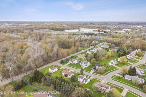 3975 Camperdown Dr, Lansing, MI 48911 photo 55