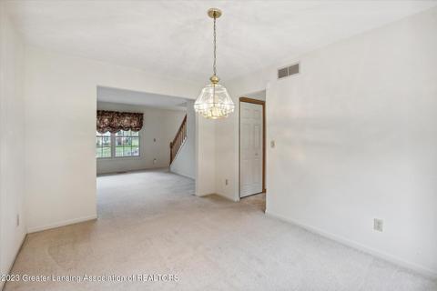 3975 Camperdown Dr, Lansing, MI 48911 photo 9