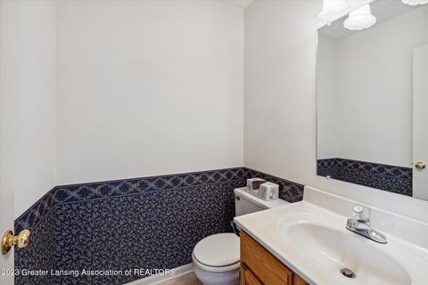 3975 Camperdown Dr, Lansing, MI 48911 photo 21