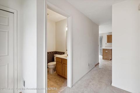 3975 Camperdown Dr, Lansing, MI 48911 photo 20