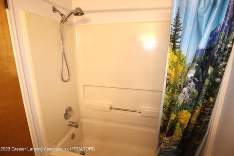 3906 Limerick Cir, Lansing, MI 48911 photo 26