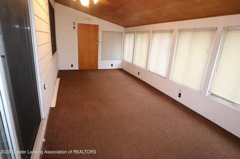 3906 Limerick Cir, Lansing, MI 48911 photo 21
