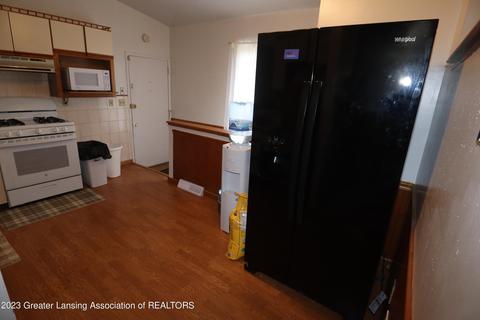 3906 Limerick Cir, Lansing, MI 48911 photo 13