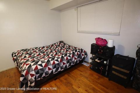 3906 Limerick Cir, Lansing, MI 48911 photo 14