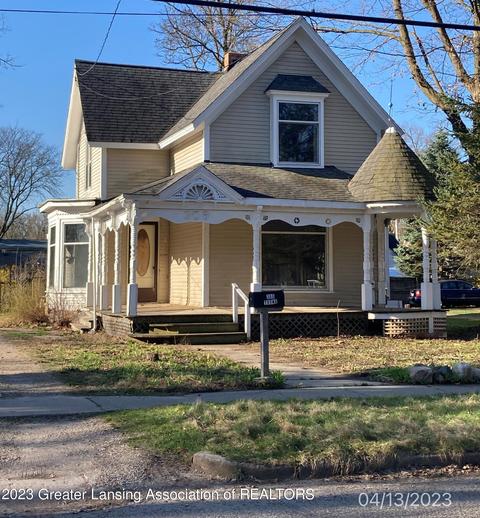 306 E Henry St, Charlotte, MI 48813