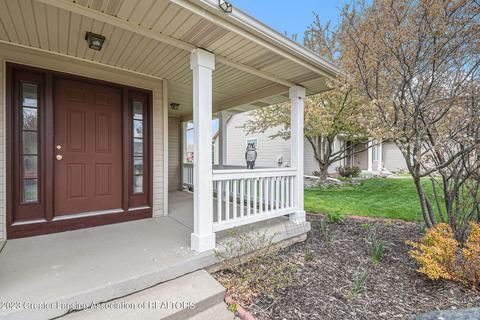 5311 Thames Dr, Haslett, MI 48840 photo 13
