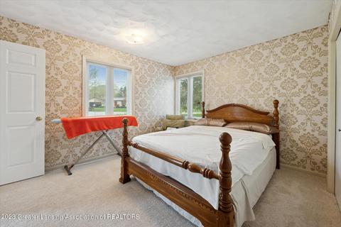 321 E Jefferson St, Dimondale, MI 48821 photo 15