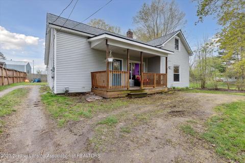 607 Brook St, Eaton Rapids, MI 48827