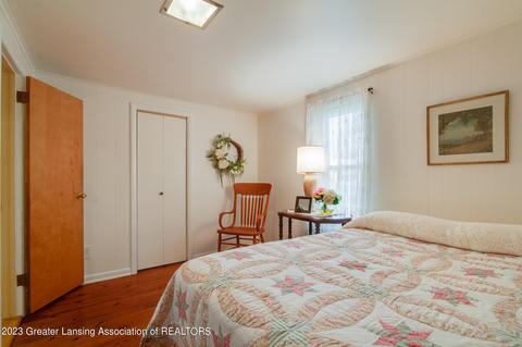 435 E Washington St, Dimondale, MI 48821 photo 18