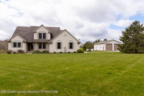 464 S Osborne Rd, Dansville, MI 48819