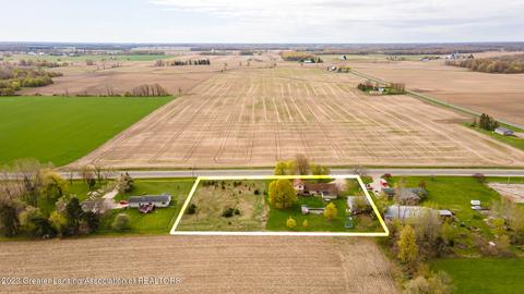 8145 E Carson City Rd, Carson City, MI 48811 photo 8