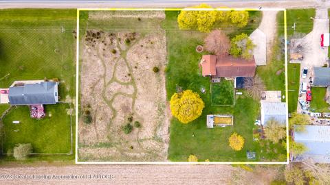 8145 E Carson City Rd, Carson City, MI 48811 photo 25