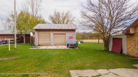 8145 E Carson City Rd, Carson City, MI 48811 photo 4