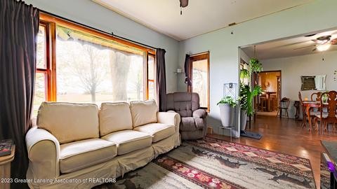 8145 E Carson City Rd, Carson City, MI 48811 photo 14