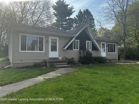 2294-2296 West Blvd, Holt, MI 48842