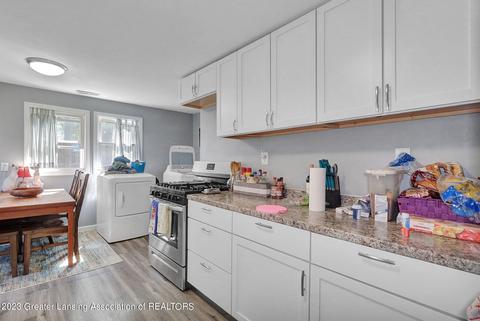 245 S Dibble Blvd, Lansing, MI 48917 photo 6