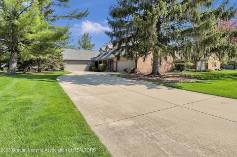 3252 Hitching Post Rd, Dewitt, MI 48820 photo 1