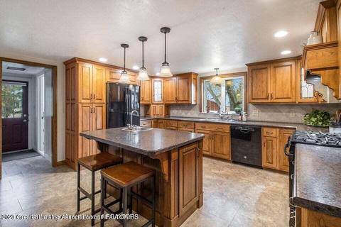 298 E Roosevelt Rd, Ashley, MI 48806 photo 11