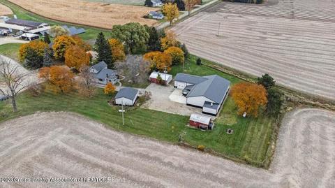 298 E Roosevelt Rd, Ashley, MI 48806