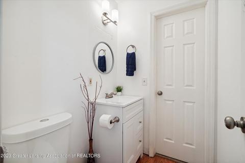 904 E North St, Owosso, MI 48867 photo 13
