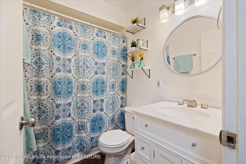 904 E North St, Owosso, MI 48867 photo 19