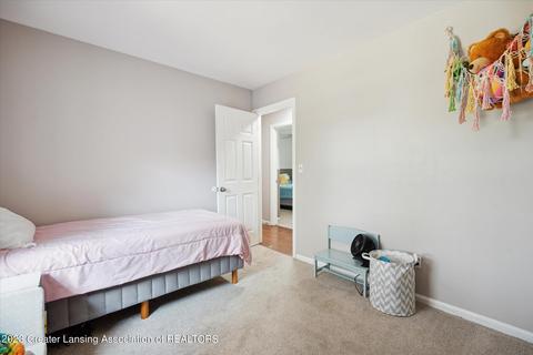 904 E North St, Owosso, MI 48867 photo 15