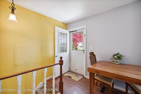 904 E North St, Owosso, MI 48867 photo 9