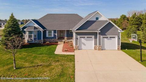 12718 Ospreys Way, Dewitt, MI 48820