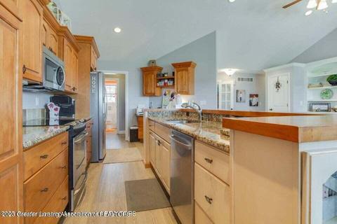 12718 Ospreys Way, Dewitt, MI 48820 photo 9
