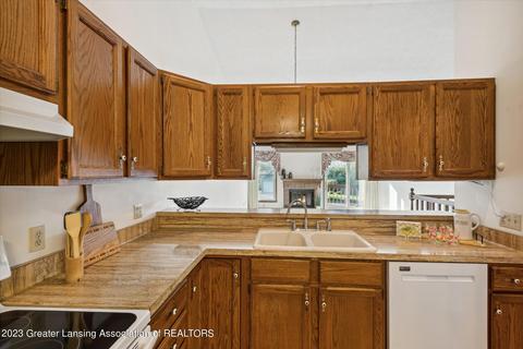 2017 Rendall Dr, Jackson, MI 49201 photo 10