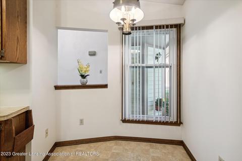 2017 Rendall Dr, Jackson, MI 49201 photo 9