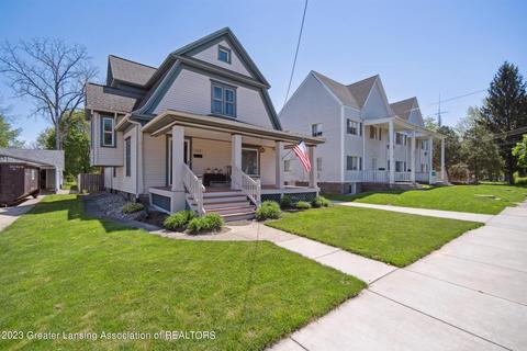 422 N Clinton St, Grand Ledge, MI 48837