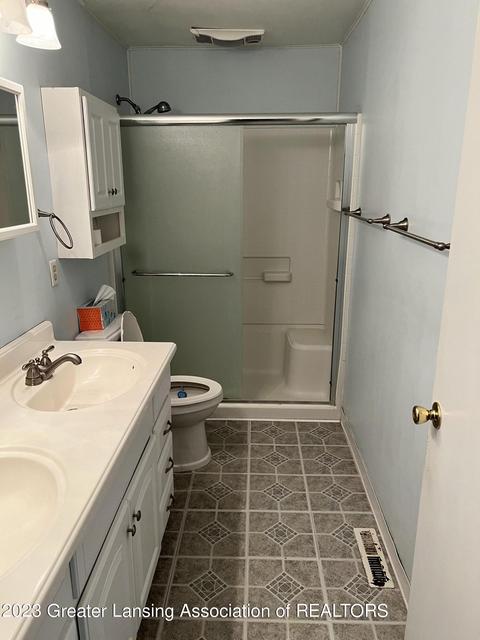 139 Cherry St, Dimondale, MI 48821 photo 17
