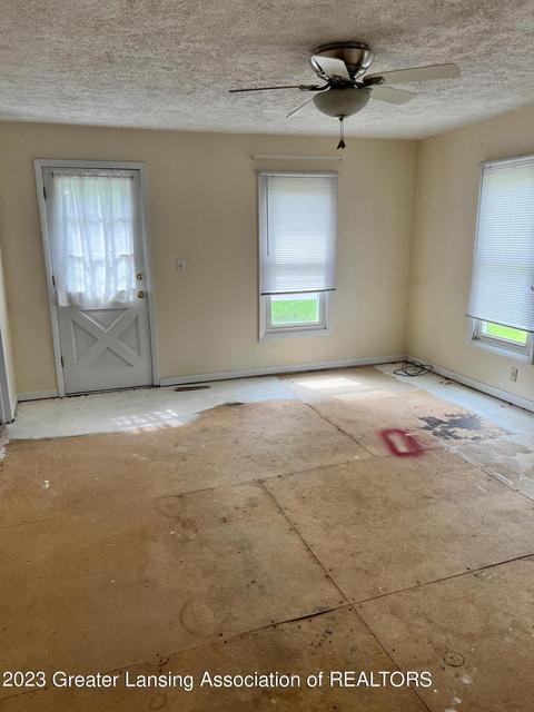 139 Cherry St, Dimondale, MI 48821 photo 9