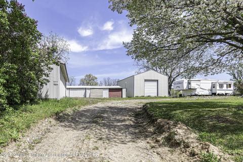 8725 Ross Rd, Muir, MI 48860
