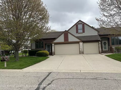 1136 Rolling Green Ln #133, Lansing, MI 48917