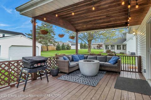 1130 Turner St, Dewitt, MI 48820 photo 5