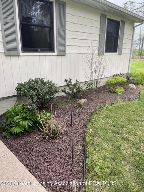 13451 Beardslee Rd, Perry, MI 48872 photo 3