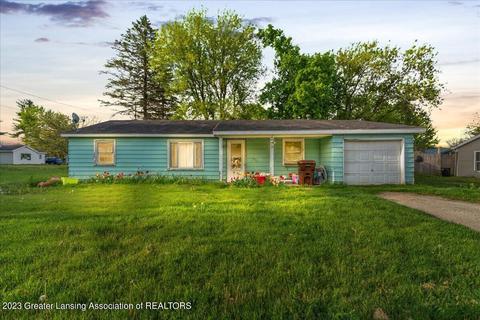 503 W 1st St, Charlotte, MI 48813