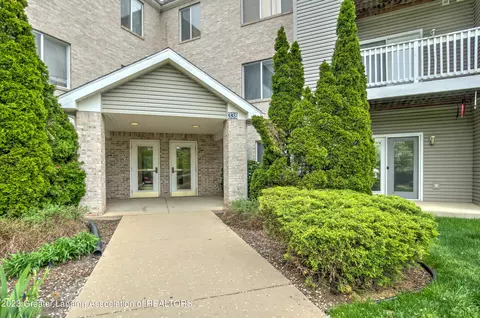 338 W Saginaw St #17, East Lansing, MI 48823