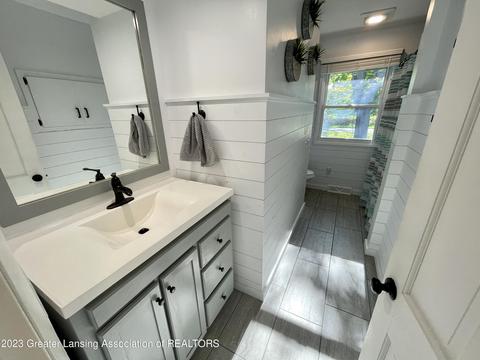 11481 Chandler Rd, Dewitt, MI 48820 photo 9