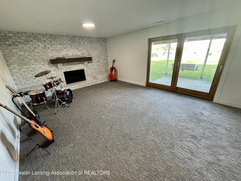 11481 Chandler Rd, Dewitt, MI 48820 photo 16