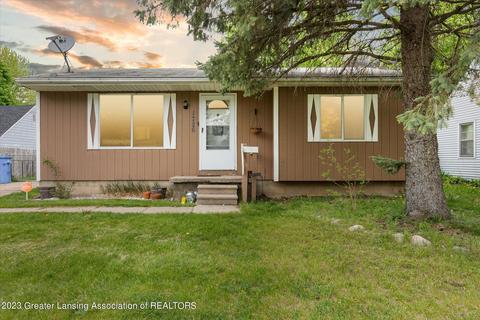 1726 Mary Ave, Lansing, MI 48910